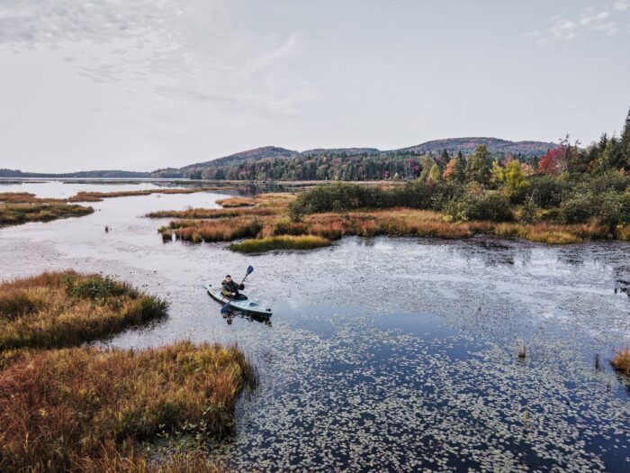 Kayak sur le lac Saint-Charles